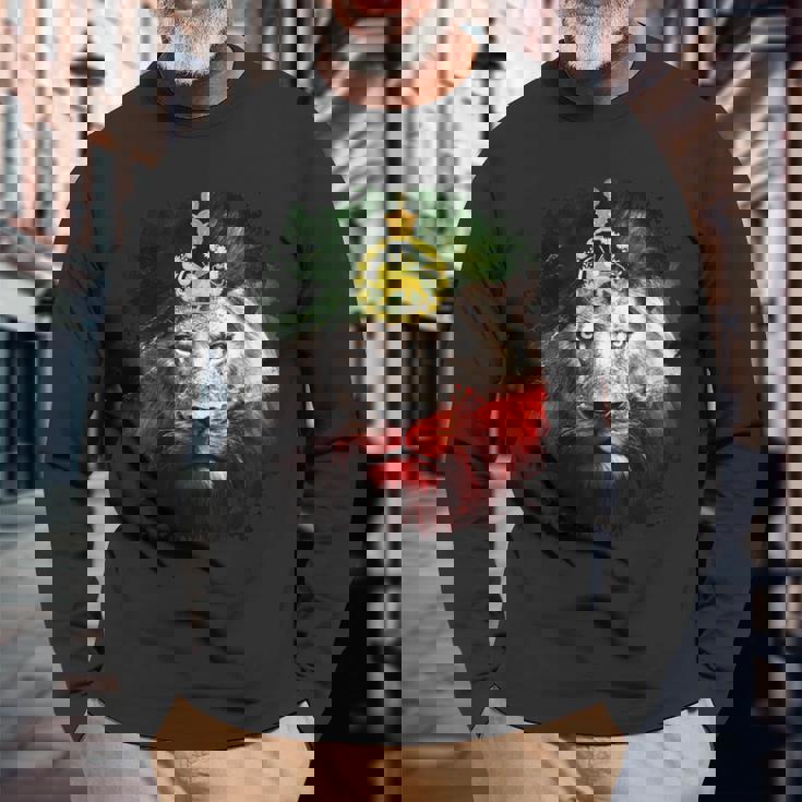 金色のライオンの頭が付いたイランの国旗。 長袖Tシャツ 高齢者への贈り物