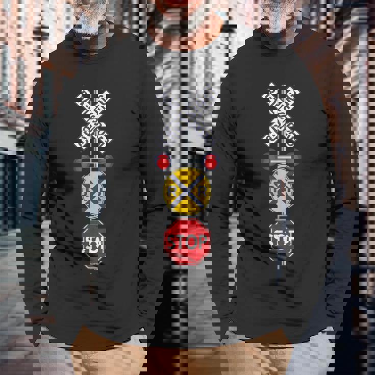 鉄道 踏切 標識 電車 作業員 エンジニア Railfan 長袖Tシャツ 高齢者への贈り物