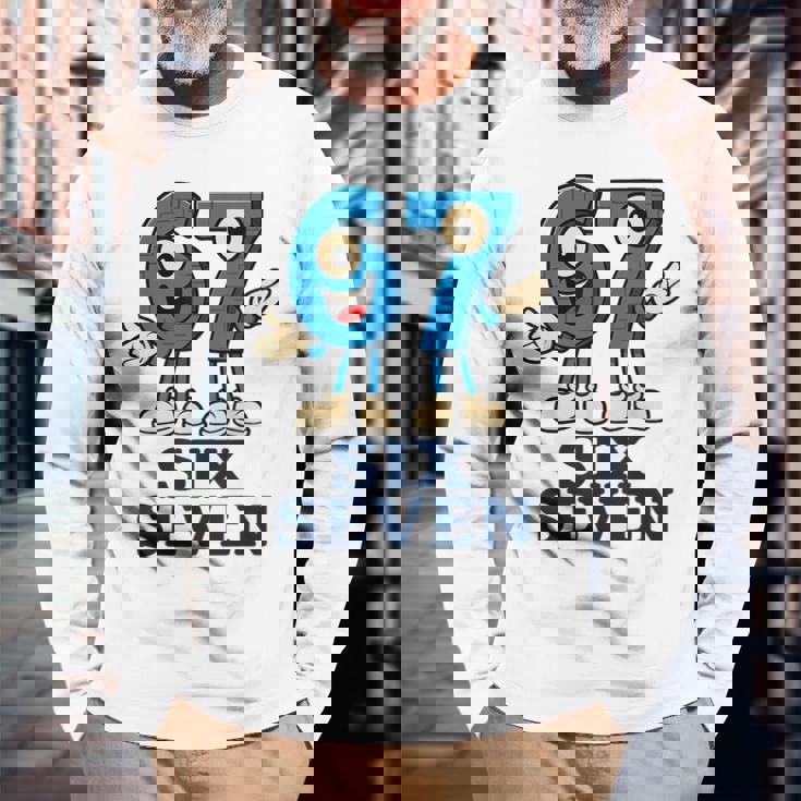 67 シックスセブン 6-7 Gen Alpha イタリアンブレインロットゲームミーム 長袖Tシャツ 高齢者への贈り物