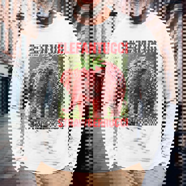 Brainrot Animal Gen Alpha Meme ストロベリーエレファント 長袖Tシャツ 高齢者への贈り物