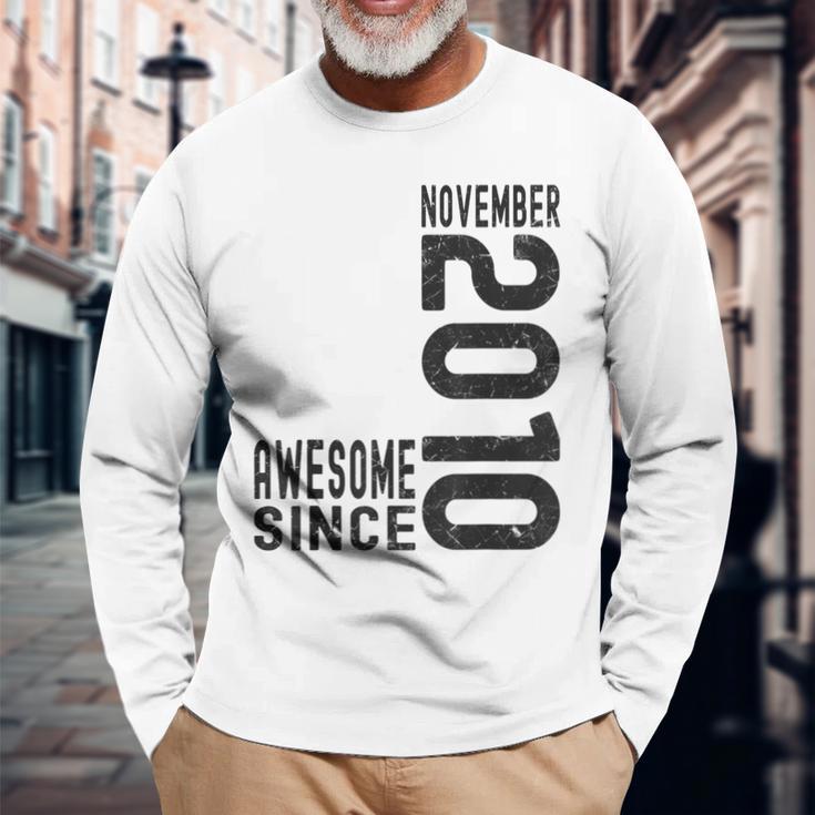 Impresionante Desde Noviembre 2010 Nacido En 2010 Noviembre Cumpleaños Camiseta de manga larga Regalos para ancianos