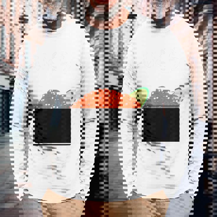 【いくら】イクラ 寿司 おすし 軍艦巻き 可愛い おもしろ 面白い 鮭 魚卵 料理 文字 ネタ ウケ狙い 文字入り 変な 長袖Tシャツ 高齢者への贈り物