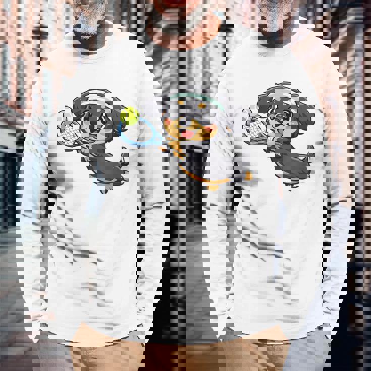 かわいい犬のテニス漫画アート 長袖Tシャツ 高齢者への贈り物