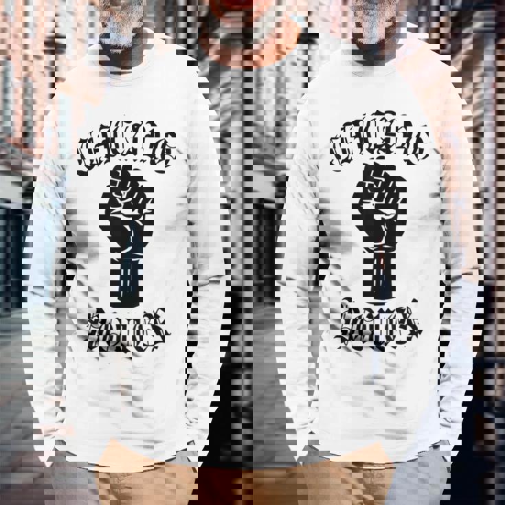 チカーノパワー メキシコ メキシコ ラティーナ ラテンクス ラザノ ラ ミグラ 長袖Tシャツ 高齢者への贈り物