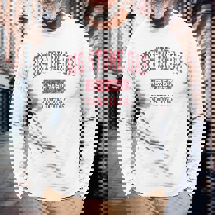 ビッグストーンギャップ バージニアバージニアva ヴィンテージスポーツデザイン レッドデザイン 長袖Tシャツ 高齢者への贈り物