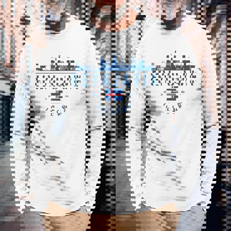 レイキャビク アイスランド アイスランド国旗 スカイライン プライド お土産 長袖Tシャツ 高齢者への贈り物