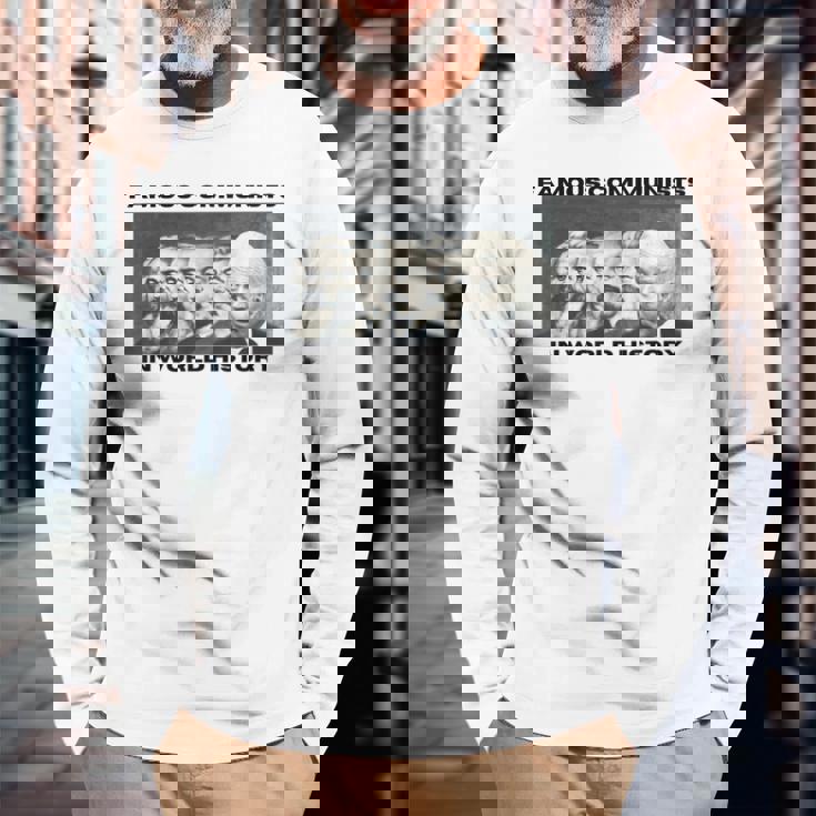 世界史で有名な反バイデン共産主義者 長袖Tシャツ 高齢者への贈り物