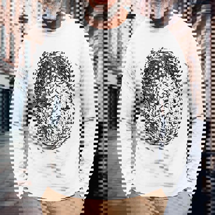 天の陰陽狐 太陽と月 ボーホーウッドランドアート 長袖Tシャツ 高齢者への贈り物