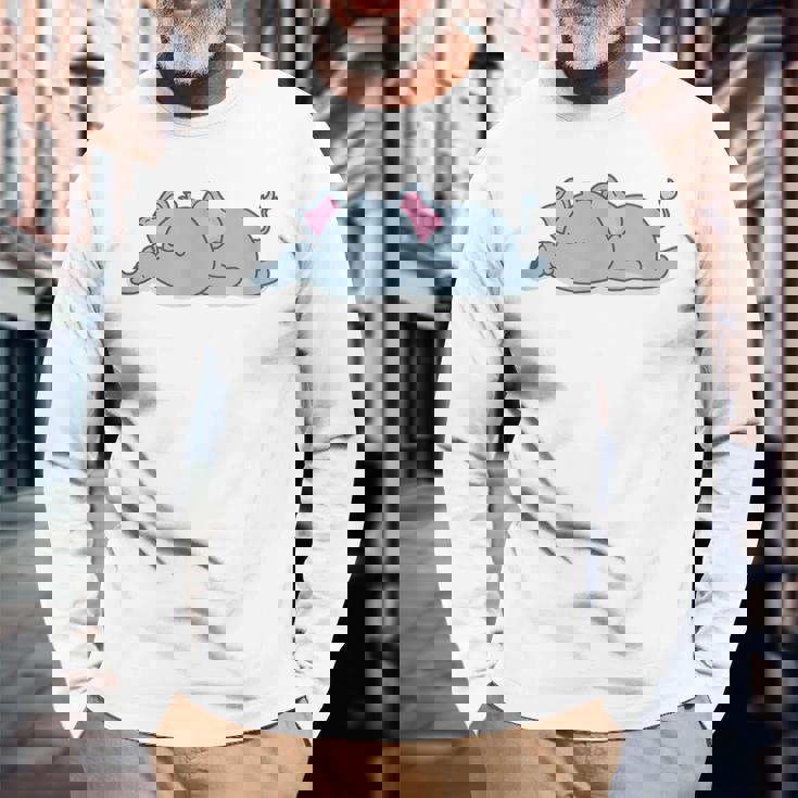 眠っている象 長袖Tシャツ 高齢者への贈り物