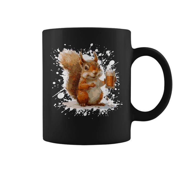 Écureuil Amusant Avec De La Bière Tasse