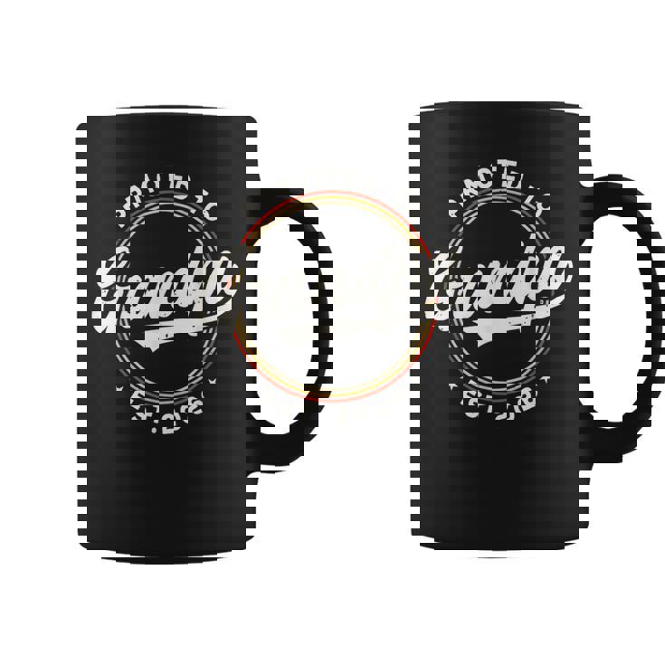 Promoted To Grandpa 2026 oon To Be Grandpa Est 2026 コーヒーマグ