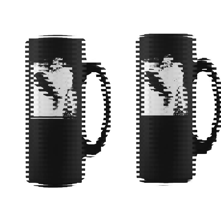 Zeppelin Explosion グラフィックtシャツ コーヒーマグ