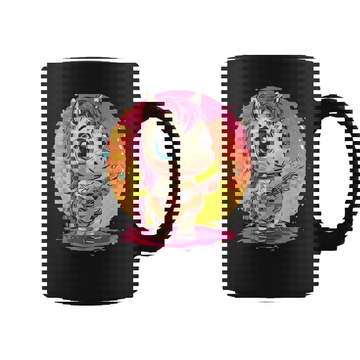ギターを持った愛らしいポニー コーヒーマグ