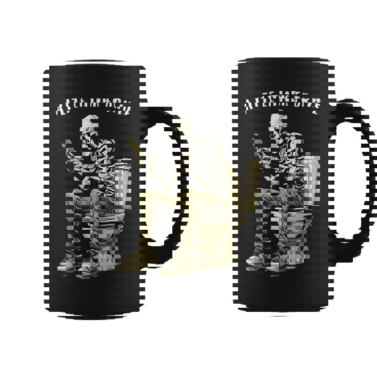 スマートフォン付きトイレのスケルトン ゴシックユーモア コーヒーマグ