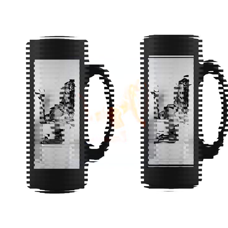 セクシーガールグラフィックtシャツ マスクのセクシーなファッションモデル コーヒーマグ