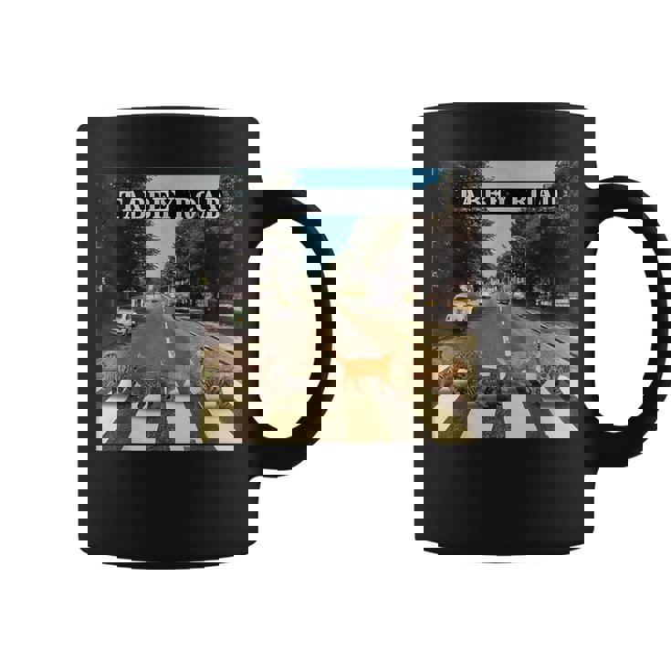 タビーロードクールタビーキャッツクロッシング コーヒーマグ