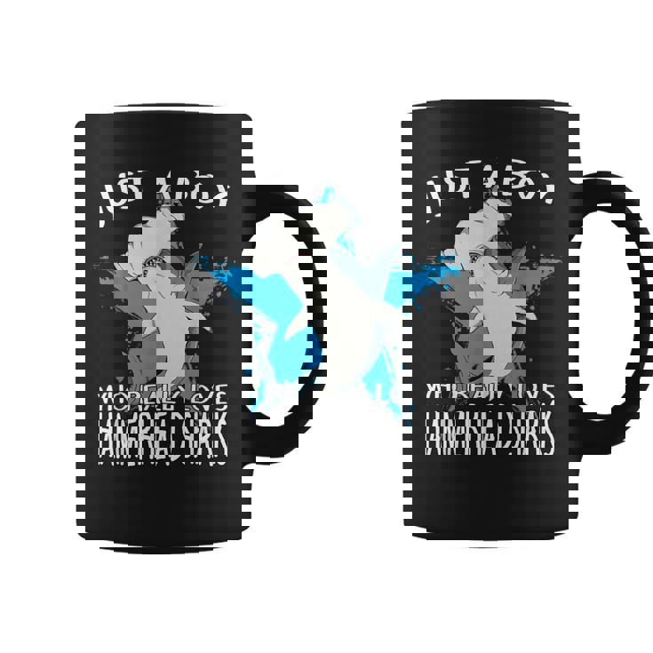 ハンマーヘッドシャークが大好きな男の子です。ハンマーヘッドシャーク ハンマーヘッドシャーク コーヒーマグ