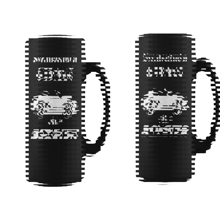 ボクスターを持った老人を決して過小評価しないでください。 コーヒーマグ