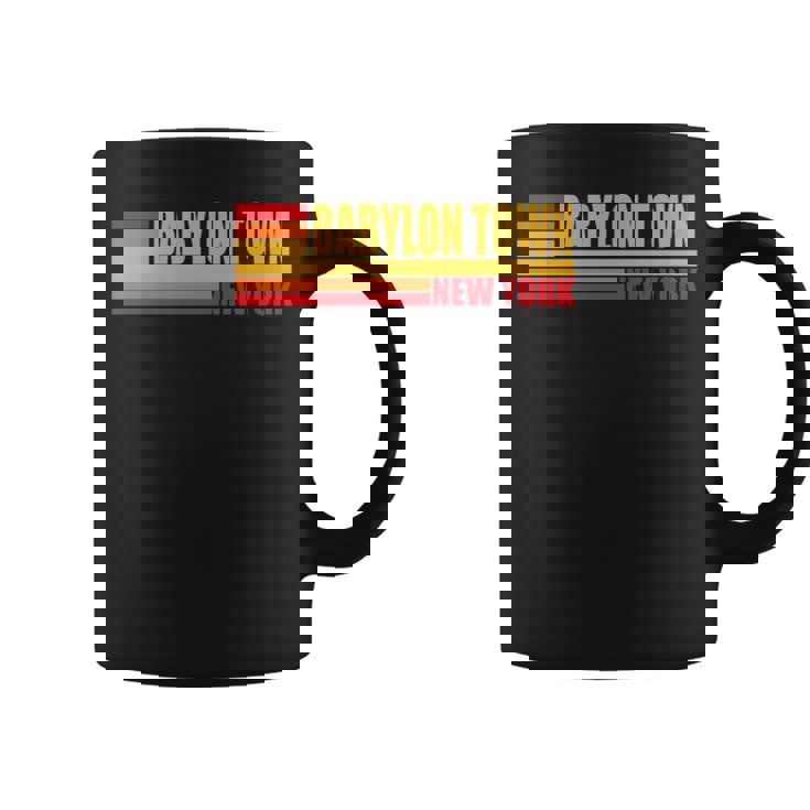 レッド レトロ ヴィンテージ バビロン タウン ニューヨーク州 Ny 長袖tシャツ コーヒーマグ