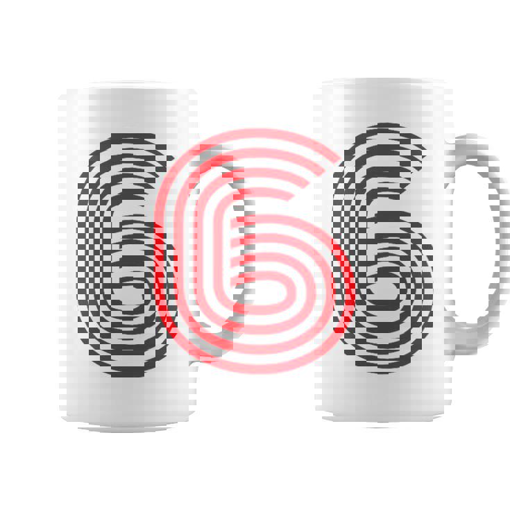 クールなレトロなレタリングジャージ、背番号6 6Eis コーヒーマグ