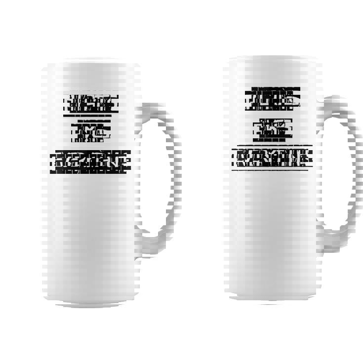 ピラティスは、女性と男性がピラティスを愛するすべてのものを修正します。 コーヒーマグ