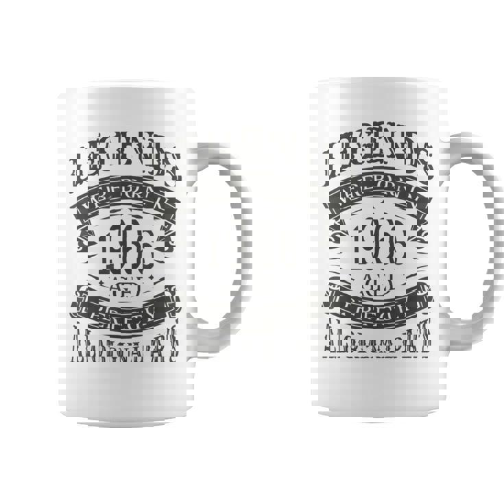 レジェンドは1966年に誕生し、すべてのオリジナルパーツを完璧に熟成させました。 コーヒーマグ