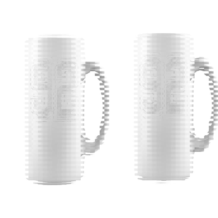 背面に92番。 コーヒーマグ