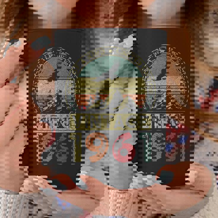 1961年ヴィンテージ、限定版、65歳の誕生日、65歳 コーヒーマグ 面白い贈り物