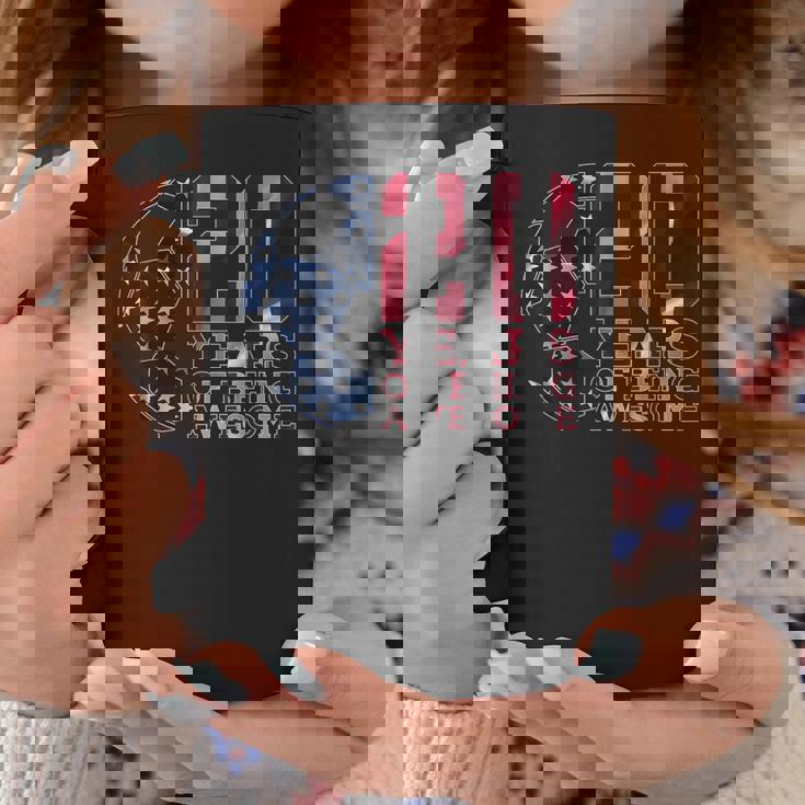 20 Years Of Being Awesome サッカー サッカー 20歳 誕生日 コーヒーマグ 面白い贈り物