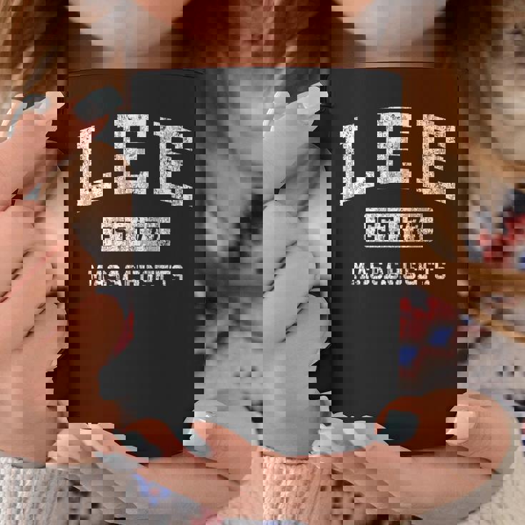 Lee Massachusetts Ma ビンテージ スポーツ 確立されたデザイン 長袖tシャツ コーヒーマグ 面白い贈り物