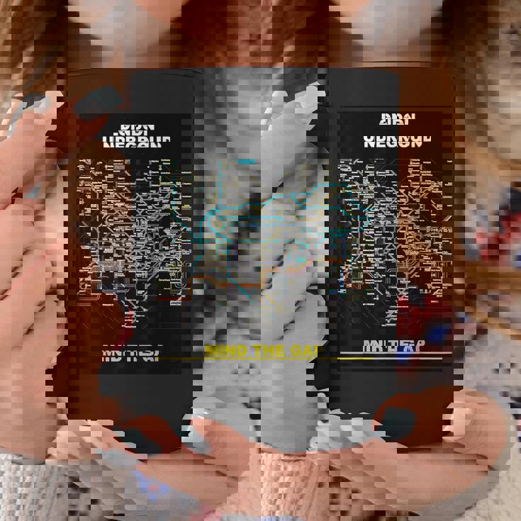 London Underground Mind The Gap Map England Uk 電車管 コーヒーマグ 面白い贈り物