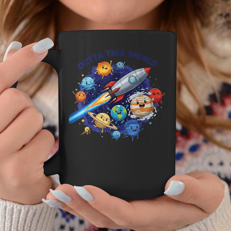 Outta This World かわいい惑星宇宙好き、宇宙飛行士銀河 コーヒーマグ 面白い贈り物