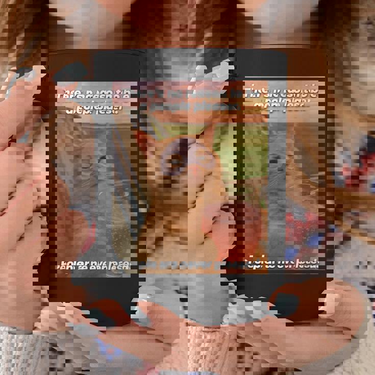 People Are Never Pleased Brainrot 猫ミーム 大学ユーモア コーヒーマグ 面白い贈り物