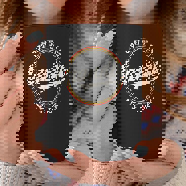 Promoted To Grandpa 2026 oon To Be Grandpa Est 2026 コーヒーマグ 面白い贈り物