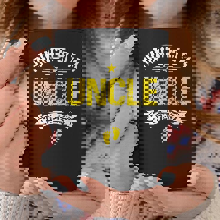 メンズ Promoted To Uncle Est 2027Oon To Be Dad コーヒーマグ 面白い贈り物