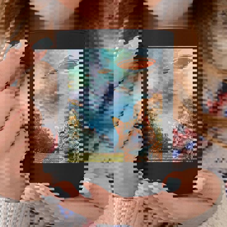 Ufo付き猫セルフィー コーヒーマグ 面白い贈り物