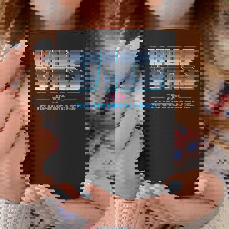 Vhs Tape The Future Is Here Retro Lover -Ideo コーヒーマグ 面白い贈り物