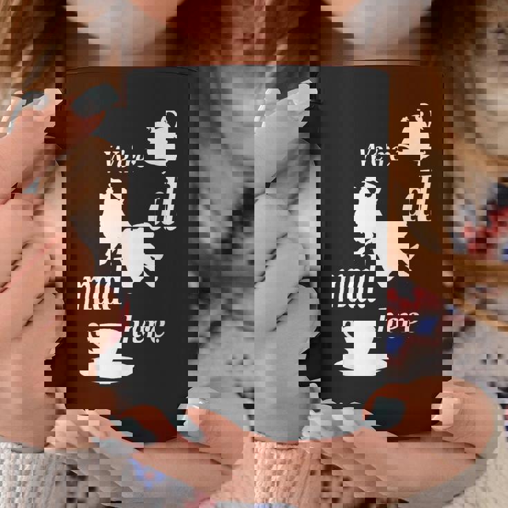 We're All Mad Here 不思議の国のアリスtシャツデザイン コーヒーマグ 面白い贈り物