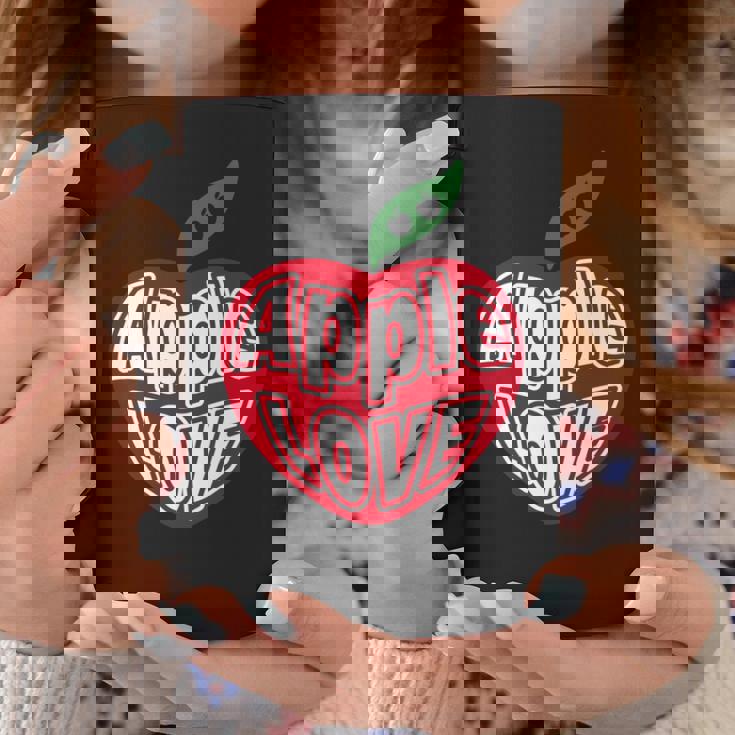 「Red Apple Fresh Fruit 」 ハート型 Love りんご フルーツ ユニークデザイン 長袖tシャツ コーヒーマグ 面白い贈り物