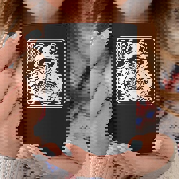 おもしろい 不機嫌そうなカエル ラーメン かわいい 水墨画 日本語 長袖tシャツ コーヒーマグ 面白い贈り物