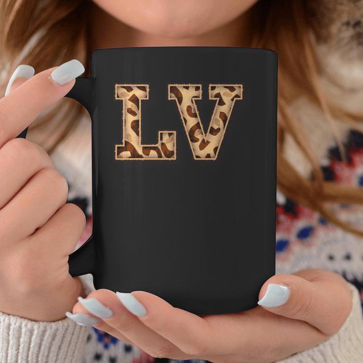 かわいい 文字 Lv イニシャル 名前 ヒョウ チーター動物 長袖tシャツ コーヒーマグ 面白い贈り物