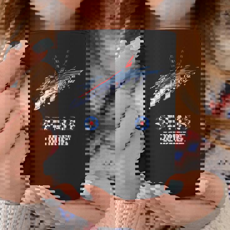 アメリカのf-18ホーネット戦闘機 コーヒーマグ 面白い贈り物