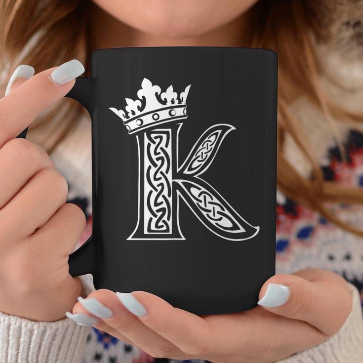 アルファベットtシャツ イニシャル文字 K & King Queen 王冠 コーヒーマグ 面白い贈り物