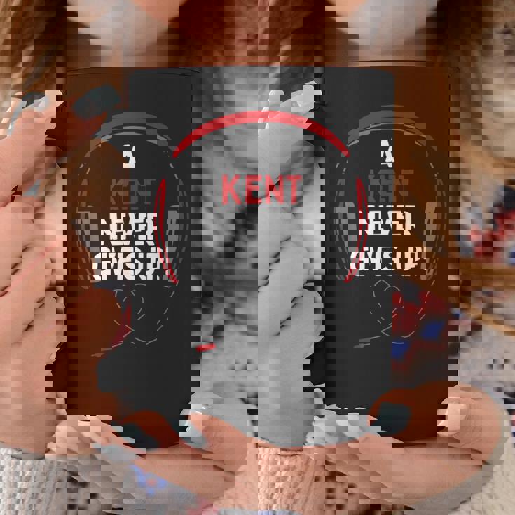 ゲーム用引用句「A Kent Never Gives Up」ヘッドセット パーソナライズ コーヒーマグ 面白い贈り物