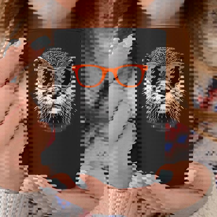 サングラスをかけたクールなカワウソのグラフィックアート 長袖tシャツ コーヒーマグ 面白い贈り物