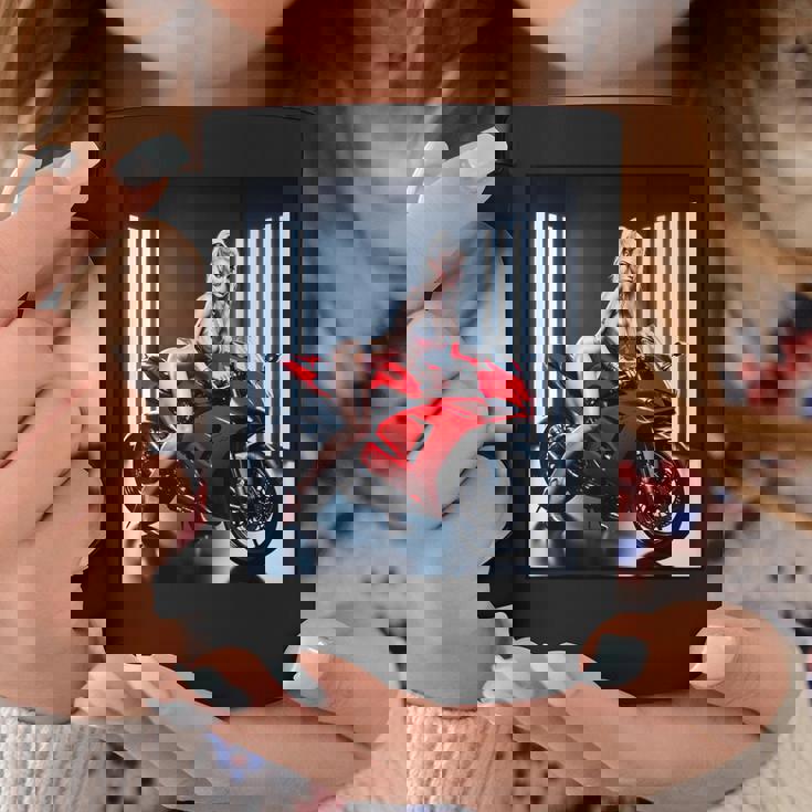 セクシーガールグラフィックtシャツ セクシーなブロンドガール&レッドストリートバイク コーヒーマグ 面白い贈り物