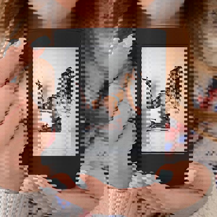 セクシーガールグラフィックtシャツ マスクのセクシーなファッションモデル コーヒーマグ 面白い贈り物