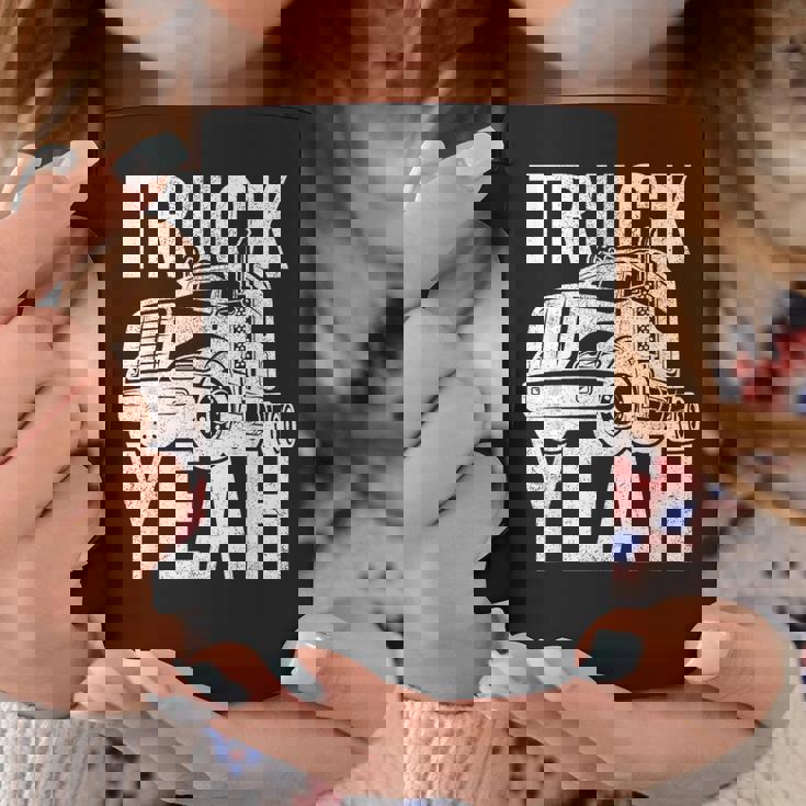 トラッカー 18輪トラック イェーピンク コーヒーマグ 面白い贈り物