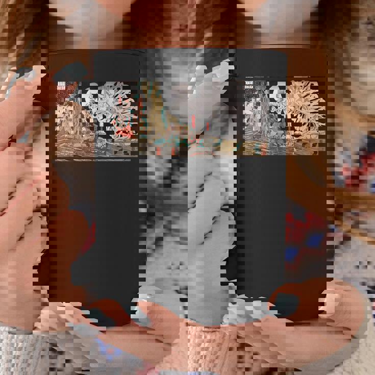 ミツクニ スケルトンスペクターに逆らう 歌川国芳作 コーヒーマグ 面白い贈り物