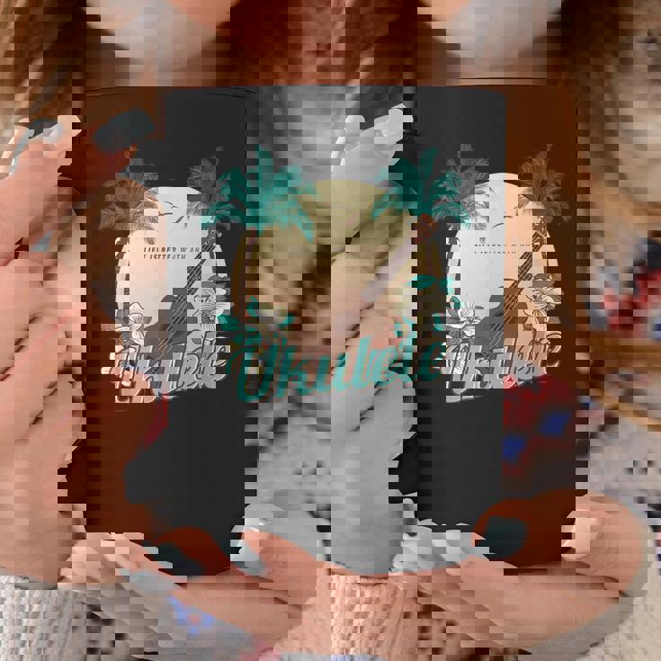 ライフ・イズ・ベター ウクレレで ミュージシャン ハワイ アコースティック ウクレレ コーヒーマグ 面白い贈り物